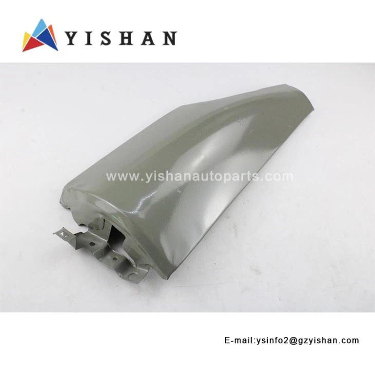 2 Isuzu corner panel